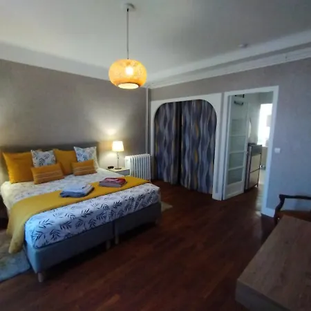 Superbe Plein Centre Apartment *